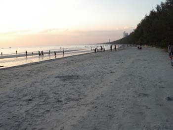 F01.Maerampueng Beach