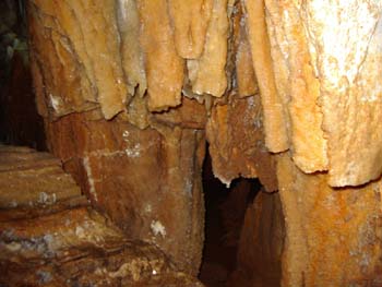 E08 Crytal Cave