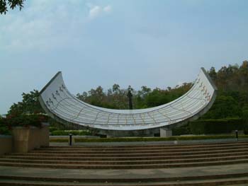 C06 Sun Dial