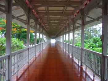 04.Corridor